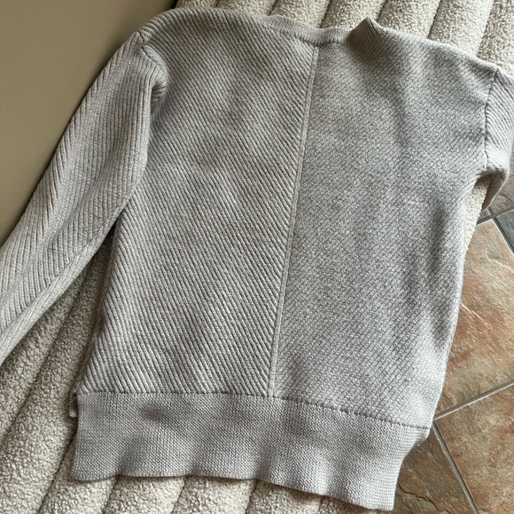 Wilfred Free Sweater - Picture 2 of 6